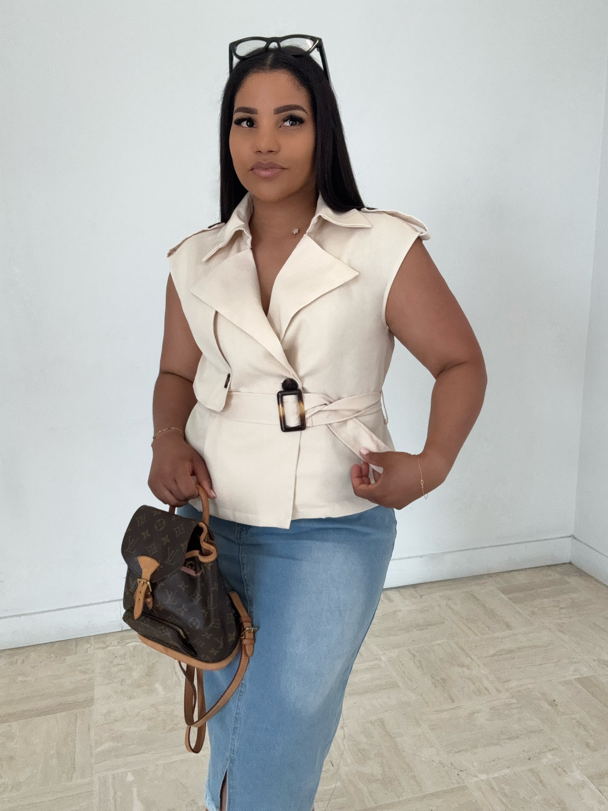 Pretty Cream Sleeveless Trench